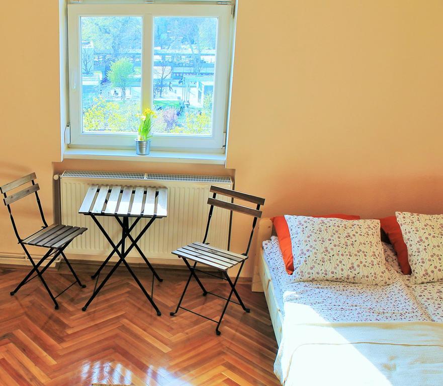 Lidi Guesthouse Budapest Extérieur photo