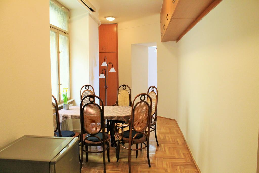 Lidi Guesthouse Budapest Extérieur photo